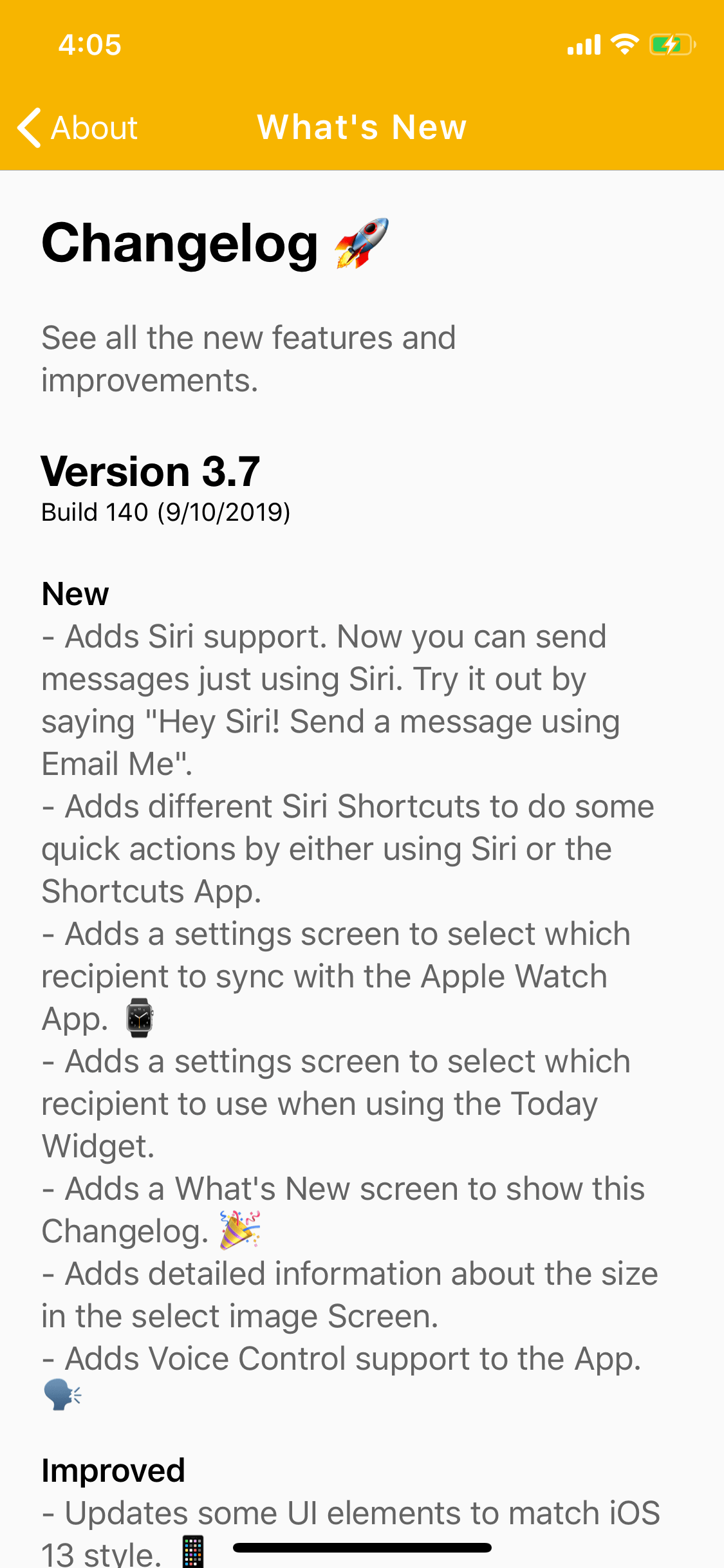 Pantalla de registro de cambios Novedades de Email Me App en iOS 13 mostrando actualizaciones de versión y adiciones de funciones